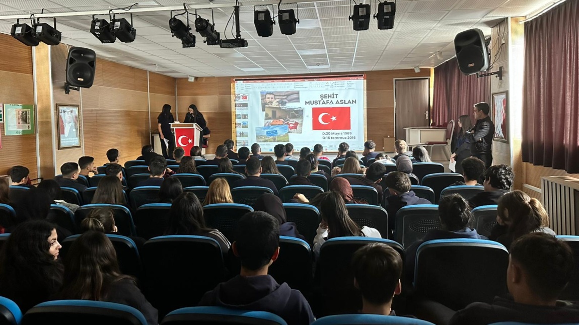 ŞEHİT MUSTAFA ASLAN ANISINA
